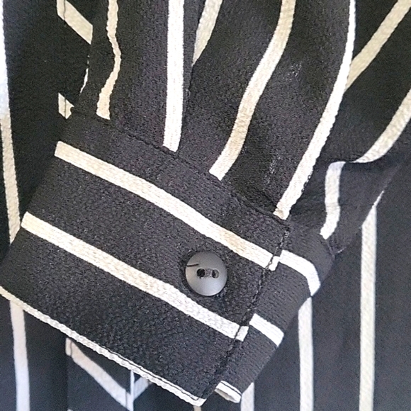 Roz&Ali striped blouse - Picture 6 of 8